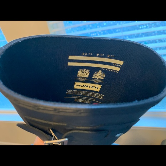 Like new OG tall Hunter rain boots! - Picture 3 of 3